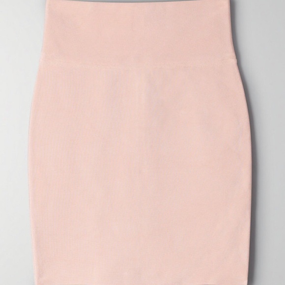 Aritzia Babaton Tempt Light Pink Petite Bandage Mini Skirt - Size XXS, 00 - Picture 2 of 9